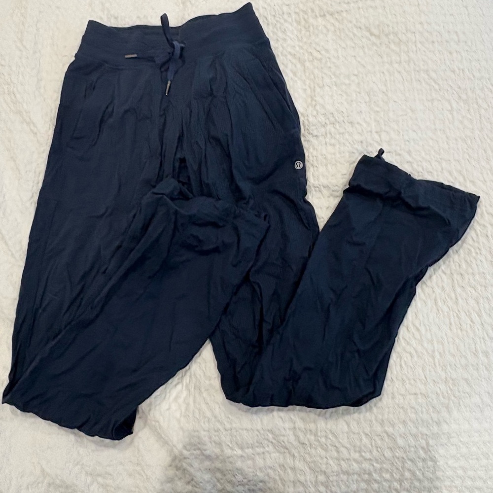 Women’s Lululemon Dance Studio Pants